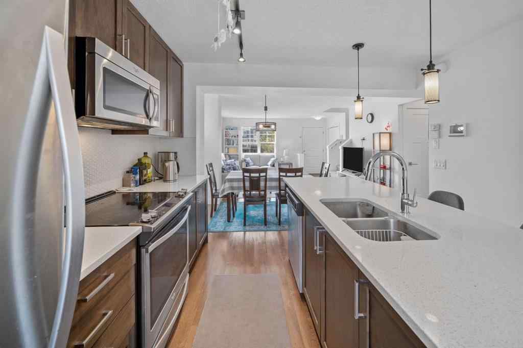 MLS® A2255163 - 139 Evanscrest Gardens NW in Evanston Calgary, Residential
