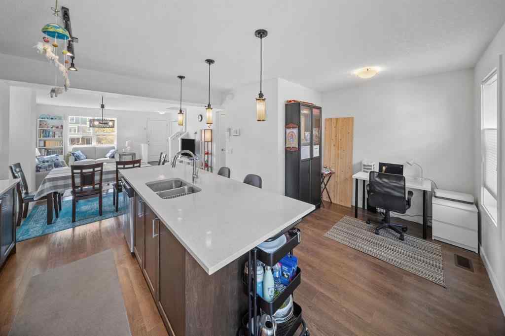 MLS® A2255163 - 139 Evanscrest Gardens NW in Evanston Calgary, Residential