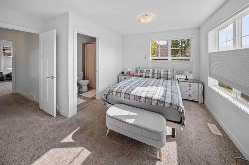 MLS® A2255163 - 139 Evanscrest Gardens NW in Evanston Calgary, Residential