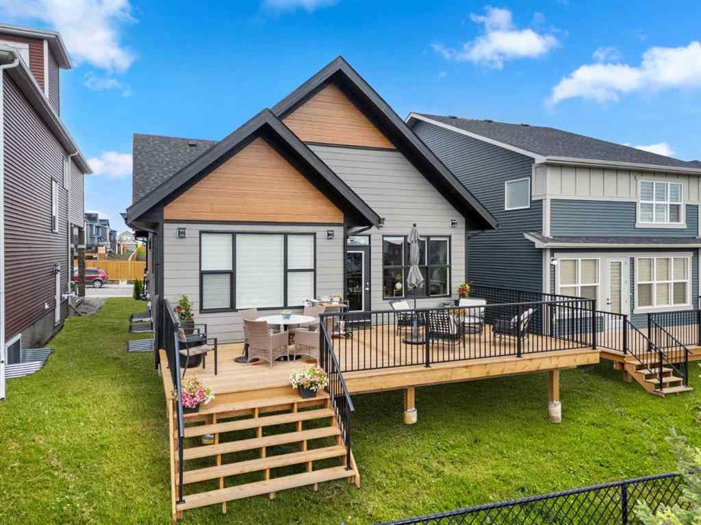 MLS® A2255166 - 218 Mitchell Heath NW in Glacier Ridge Calgary, Residential