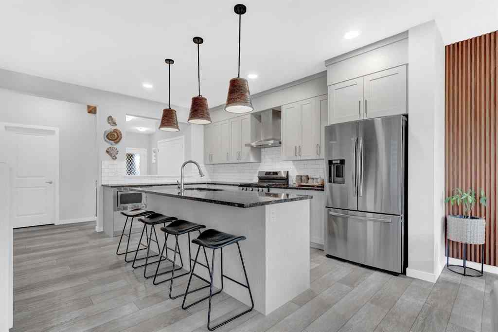 MLS® A2255167 - 260 Lucas Way NW in Livingston Calgary, Residential