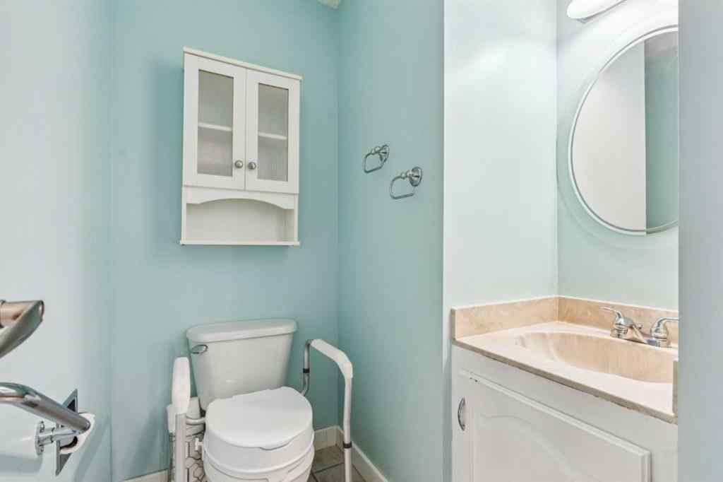 MLS® A2255171 - Unit #39 11333 30 Street SW in Cedarbrae Calgary, Residential