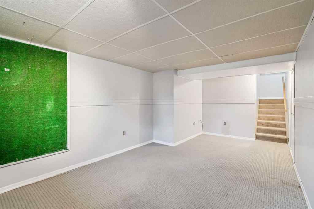 MLS® A2255171 - Unit #39 11333 30 Street SW in Cedarbrae Calgary, Residential