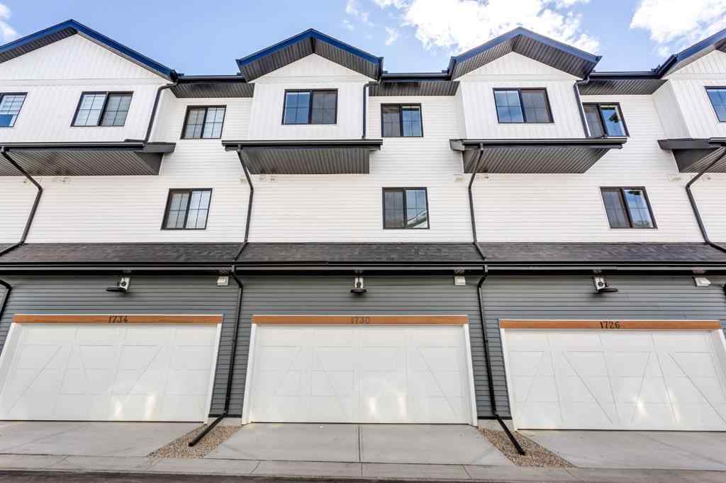 MLS® A2255172 - Unit #404 1750 Rangeview Drive SE in Rangeview Calgary, Residential