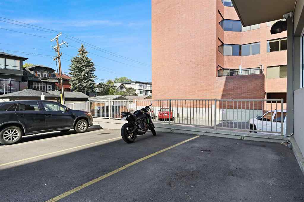 MLS® A2255173 - Unit #501 429 14 Street NW in Hillhurst Calgary, Residential