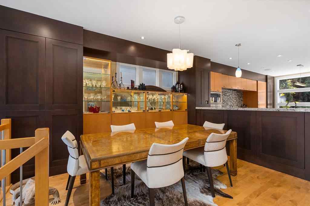 MLS® A2255175 - 2031 28 Avenue SW in South Calgary Calgary, Residential