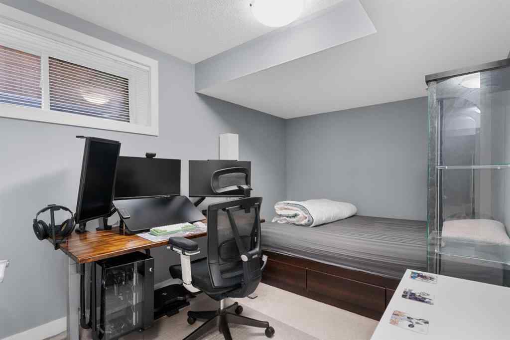 MLS® A2255176 - 172 Evanspark Gardens NW in Evanston Calgary, Residential