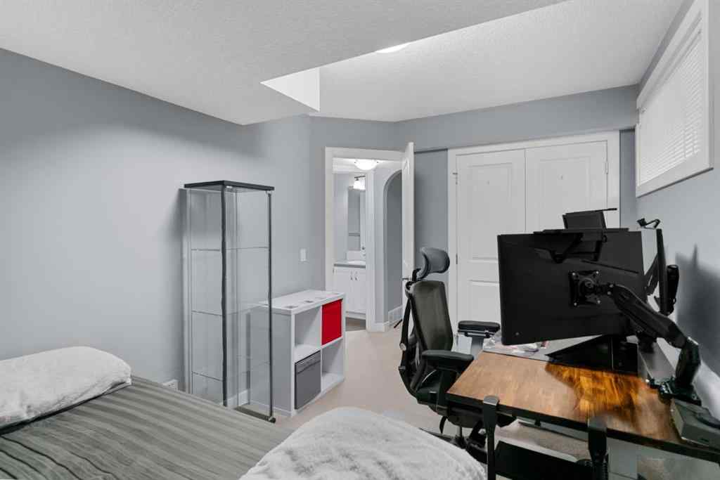 MLS® A2255176 - 172 Evanspark Gardens NW in Evanston Calgary, Residential