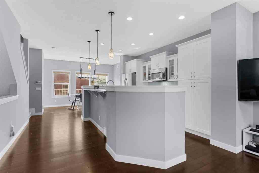 MLS® A2255176 - 172 Evanspark Gardens NW in Evanston Calgary, Residential