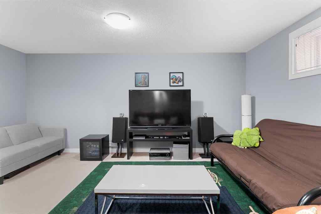 MLS® A2255176 - 172 Evanspark Gardens NW in Evanston Calgary, Residential