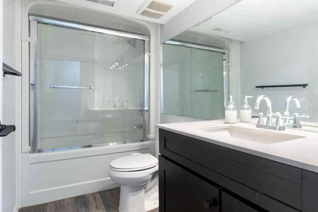 MLS® A2255178 - 200 Macewan Glen Drive NW in MacEwan Glen Calgary, Residential