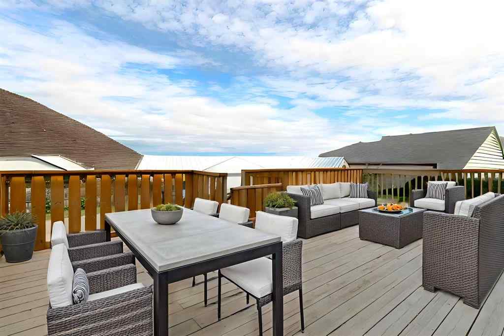 MLS® A2255178 - 200 Macewan Glen Drive NW in MacEwan Glen Calgary, Residential