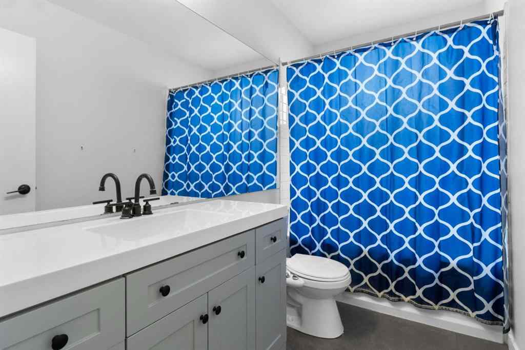 MLS® A2255178 - 200 Macewan Glen Drive NW in MacEwan Glen Calgary, Residential