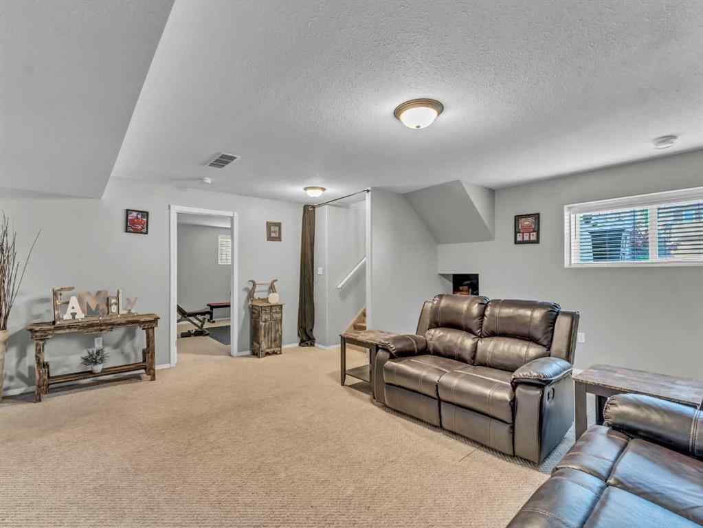 MLS® A2255181 - 115 Ranchman Place NE in Ranchland Medicine Hat, Residential