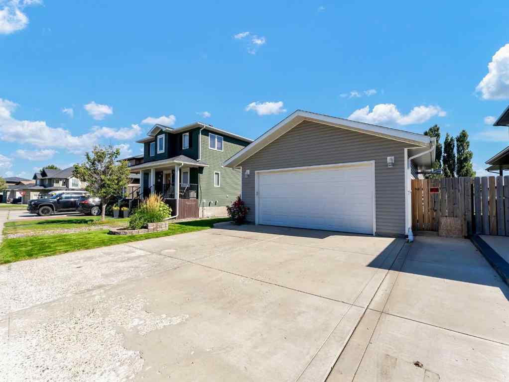 MLS® A2255181 - 115 Ranchman Place NE in Ranchland Medicine Hat, Residential