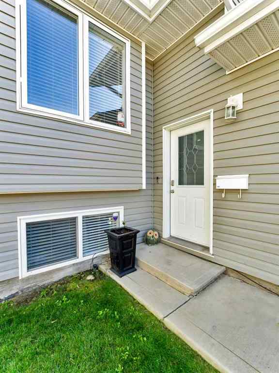 MLS® A2255181 - 115 Ranchman Place NE in Ranchland Medicine Hat, Residential
