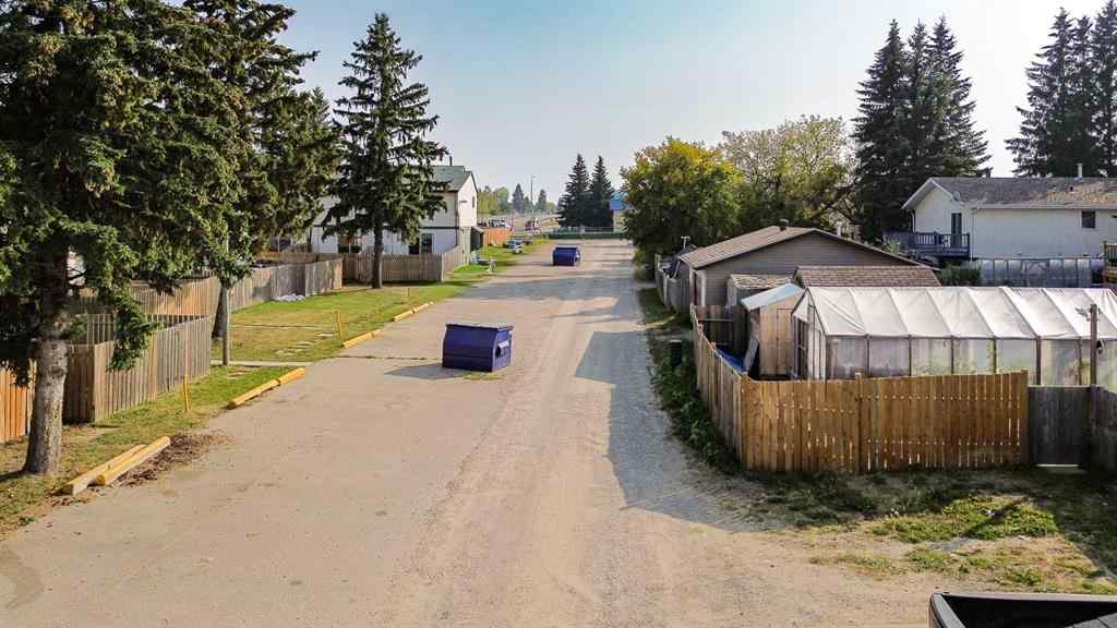 MLS® A2255190 - 5723 55 Street   in NONE Rocky Mountain House, Residential
