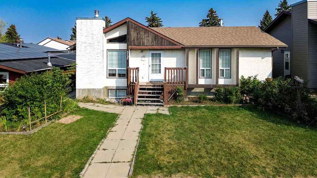 MLS® A2255190 - 5723 55 Street   in NONE Rocky Mountain House, Residential