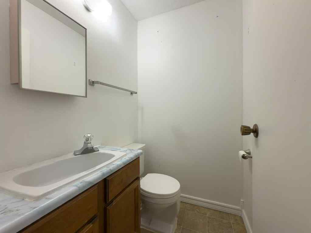 MLS® A2255190 - 5723 55 Street   in NONE Rocky Mountain House, Residential