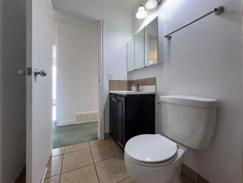 MLS® A2255190 - 5723 55 Street   in NONE Rocky Mountain House, Residential