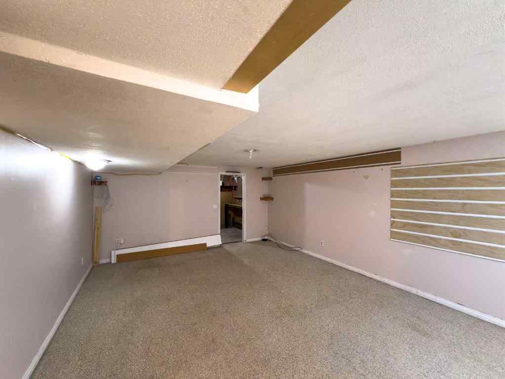 MLS® A2255190 - 5723 55 Street   in NONE Rocky Mountain House, Residential