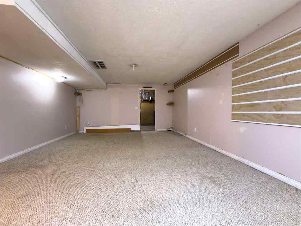 MLS® A2255190 - 5723 55 Street   in NONE Rocky Mountain House, Residential