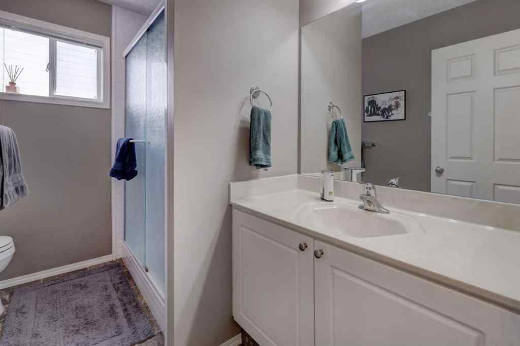 MLS® A2255193 - 246 Arbour Grove Close NW in Arbour Lake Calgary, Residential