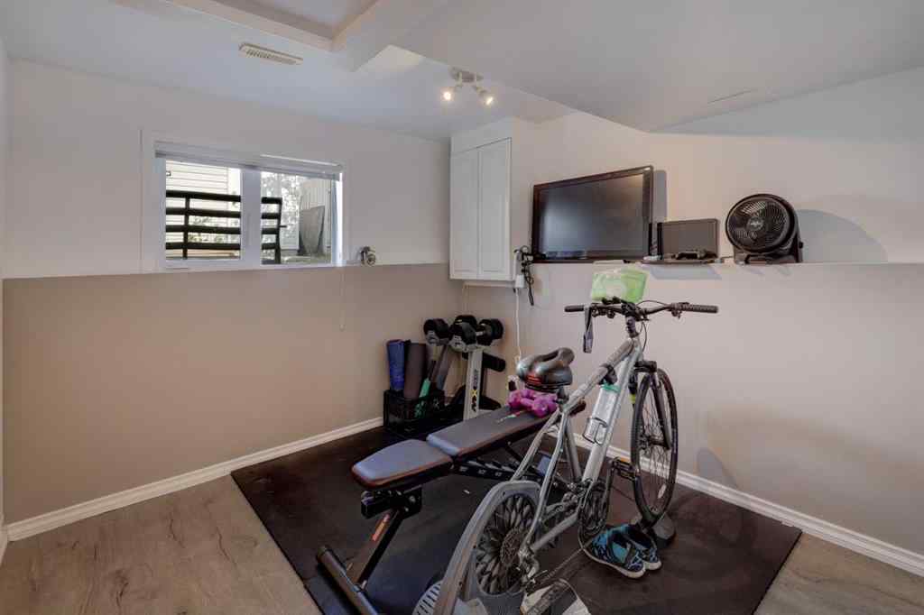 MLS® A2255193 - 246 Arbour Grove Close NW in Arbour Lake Calgary, Residential