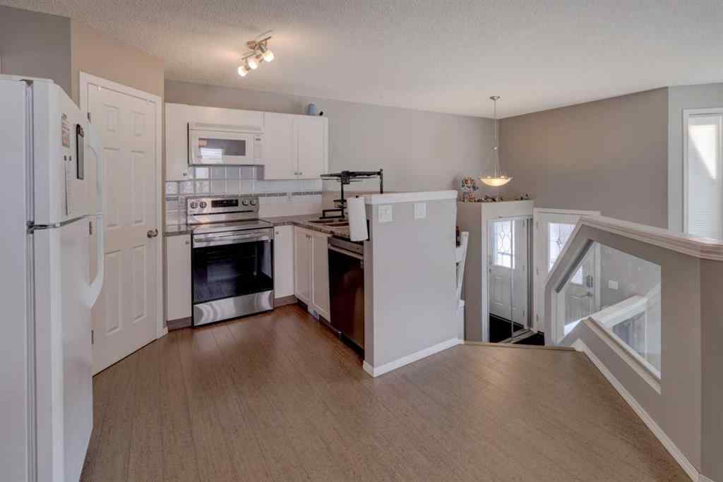 MLS® A2255193 - 246 Arbour Grove Close NW in Arbour Lake Calgary, Residential