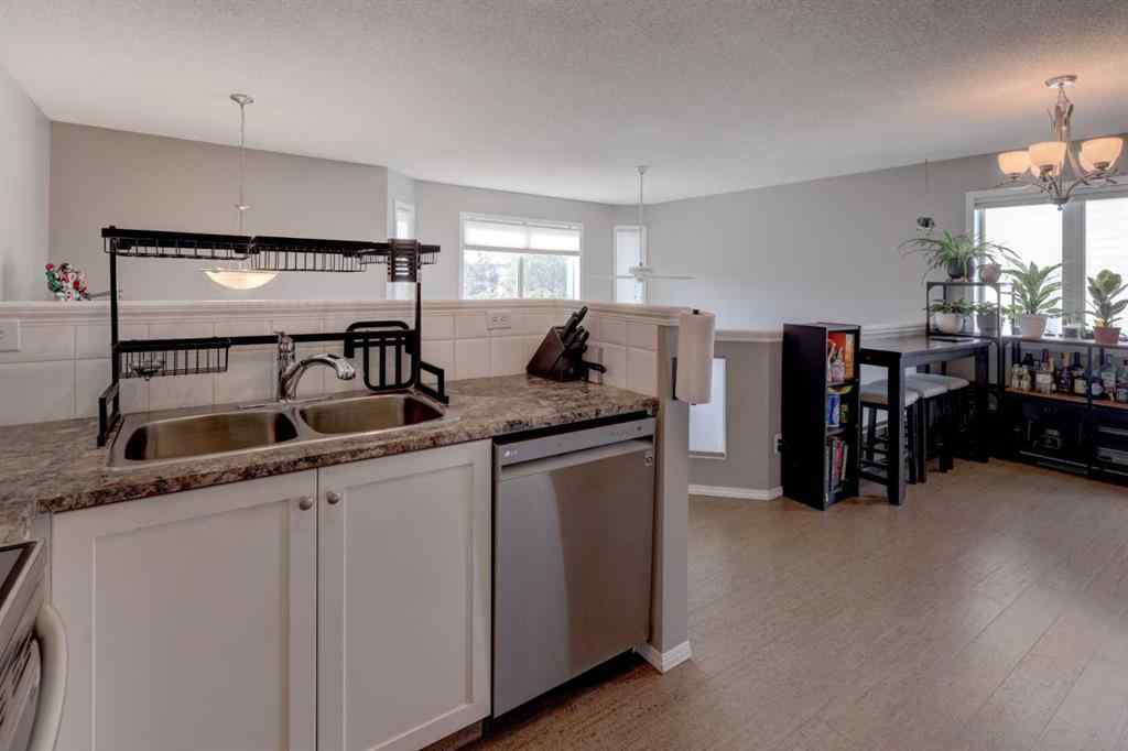 MLS® A2255193 - 246 Arbour Grove Close NW in Arbour Lake Calgary, Residential