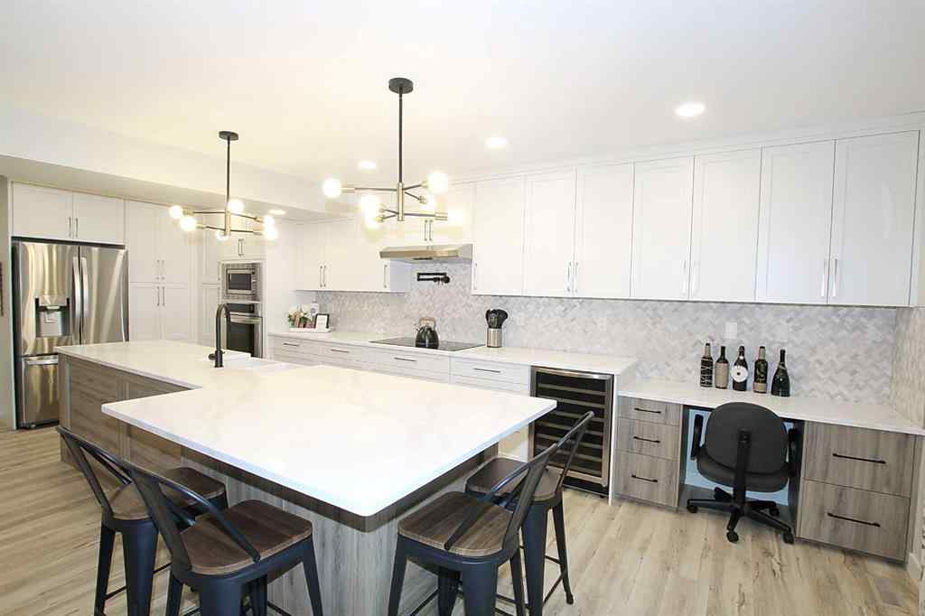 MLS® A2255197 - 108 Marina Bay Court  in Marina Bay Sylvan Lake, Residential