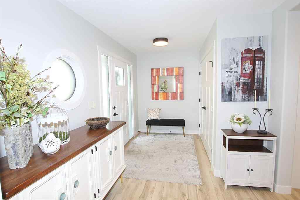 MLS® A2255197 - 108 Marina Bay Court  in Marina Bay Sylvan Lake, Residential