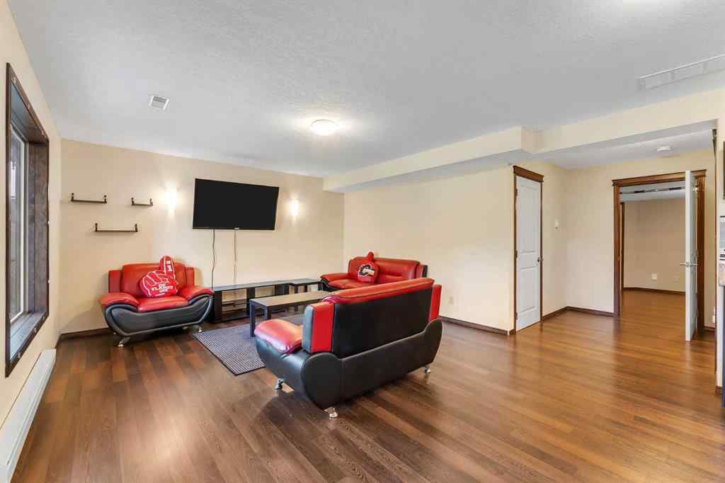 MLS® A2255201 - 126 Tuscany Summit Heath NW in Tuscany Calgary, Residential