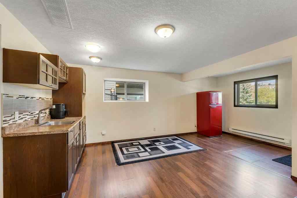 MLS® A2255201 - 126 Tuscany Summit Heath NW in Tuscany Calgary, Residential