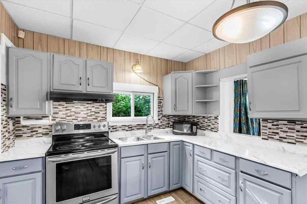 MLS® A2255202 - 113 2nd Avenue E in NONE Delia, Residential
