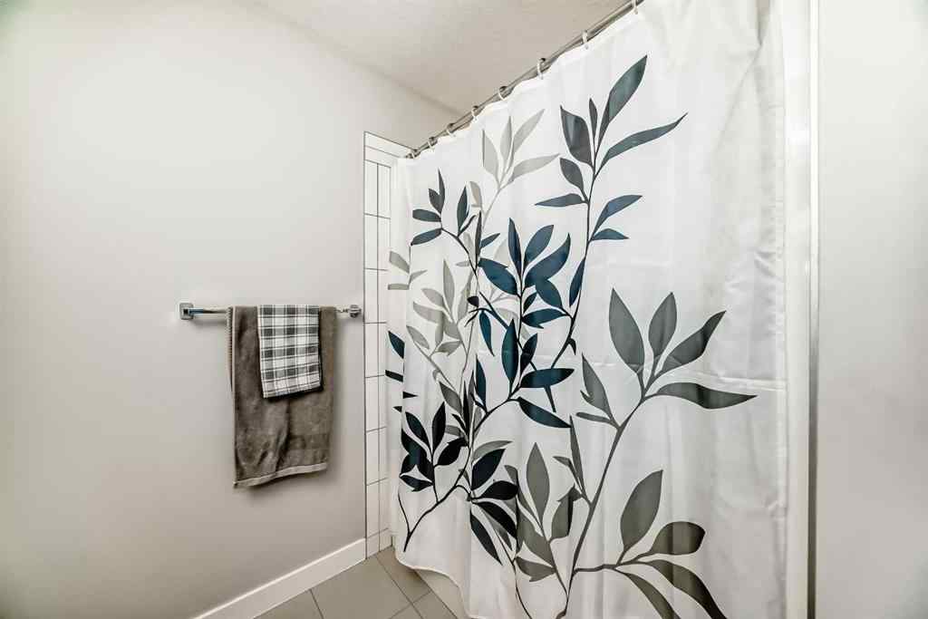 MLS® A2255203 - 63 Legacy Path SE in Legacy Calgary, Residential