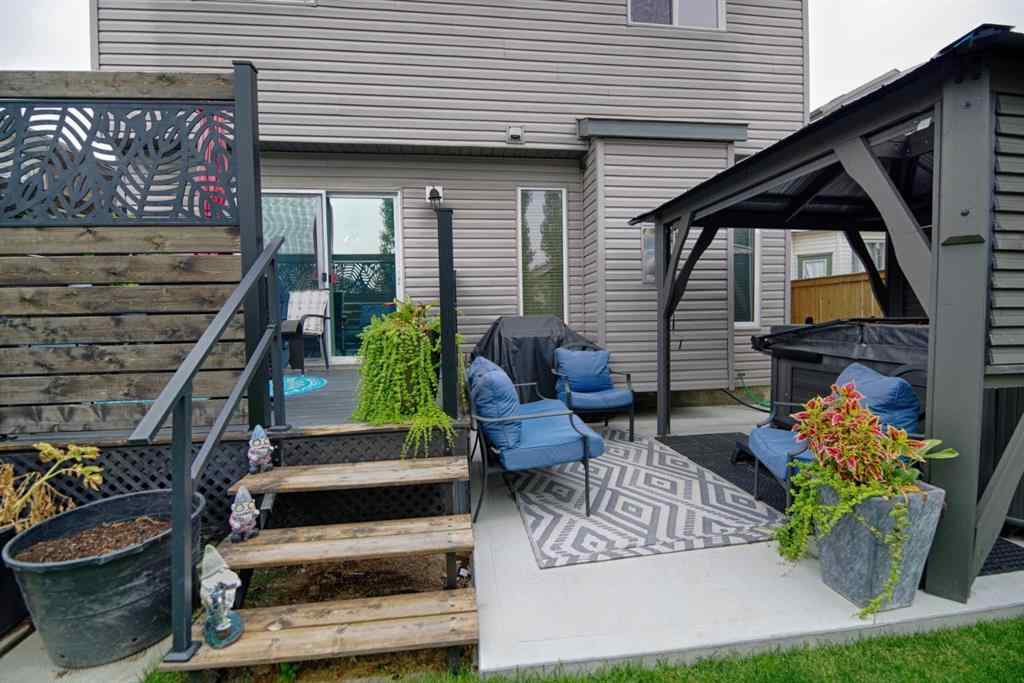 MLS® A2255204 - 420 Silkstone Crescent W in Copperwood Lethbridge, Residential