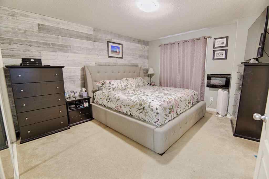 MLS® A2255204 - 420 Silkstone Crescent W in Copperwood Lethbridge, Residential