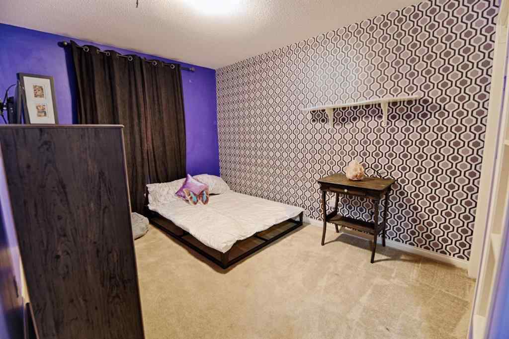 MLS® A2255204 - 420 Silkstone Crescent W in Copperwood Lethbridge, Residential