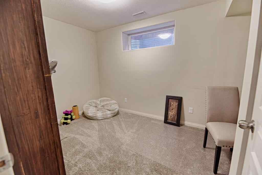 MLS® A2255204 - 420 Silkstone Crescent W in Copperwood Lethbridge, Residential