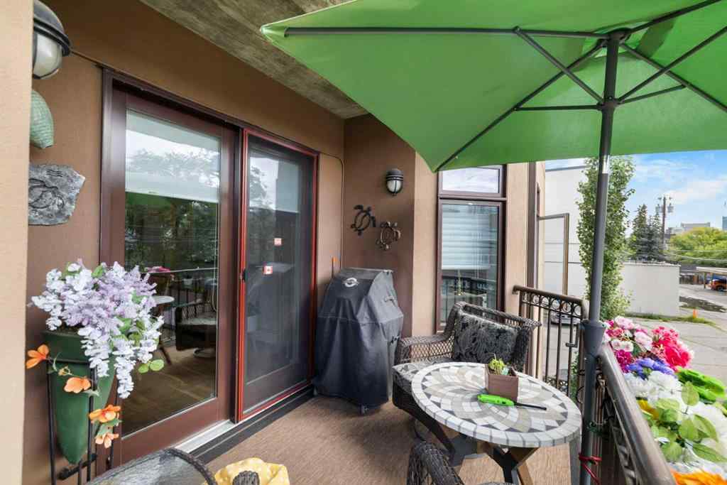 MLS® A2255205 - Unit #204 1407 Kensington Close NW in Hillhurst Calgary, Residential
