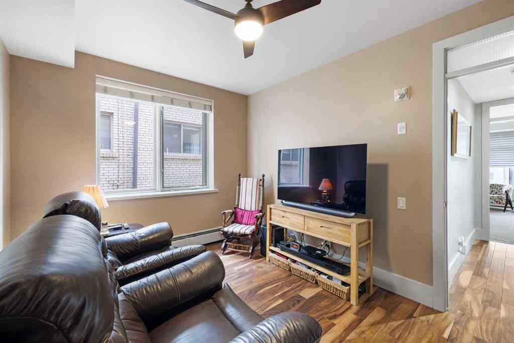 MLS® A2255205 - Unit #204 1407 Kensington Close NW in Hillhurst Calgary, Residential
