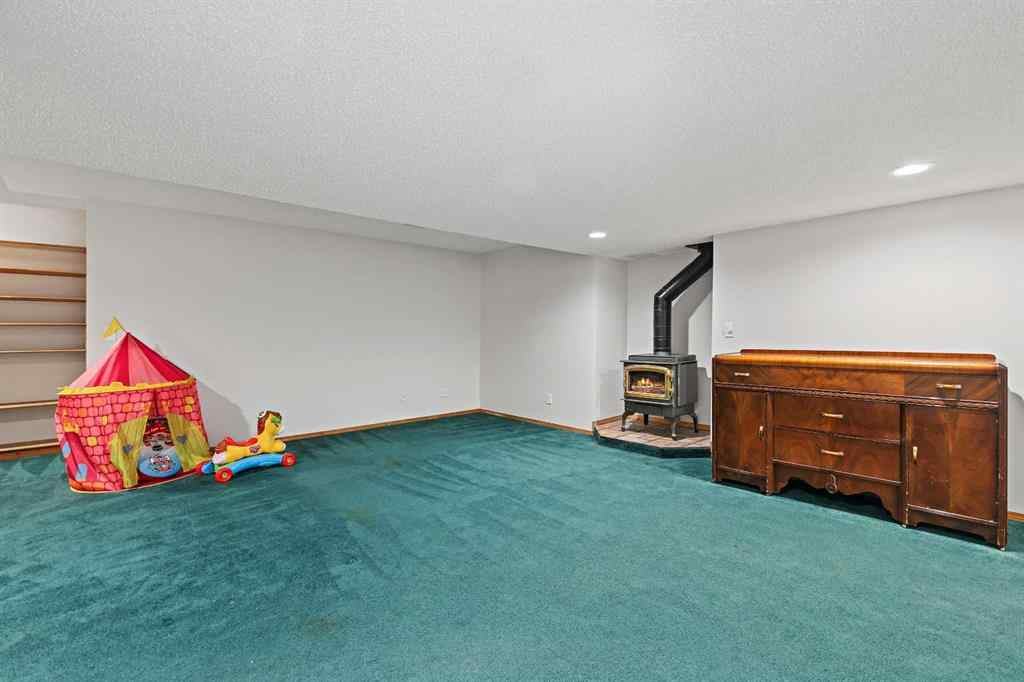 MLS® A2255216 - 109 Macewan Park View NW in MacEwan Glen Calgary, Residential