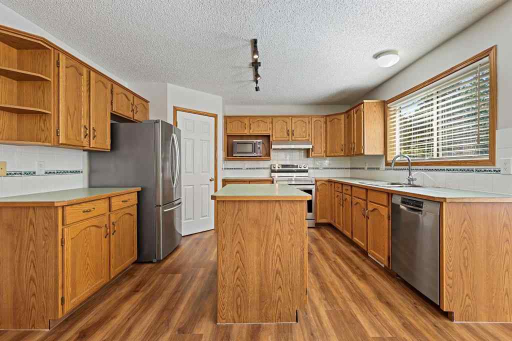 MLS® A2255216 - 109 Macewan Park View NW in MacEwan Glen Calgary, Residential