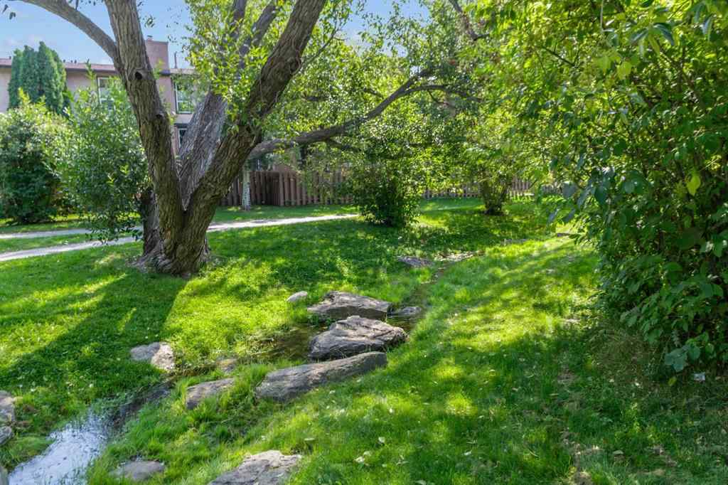 MLS® A2255220 - 2 Canterbury Gardens SW in Canyon Meadows Calgary, Residential