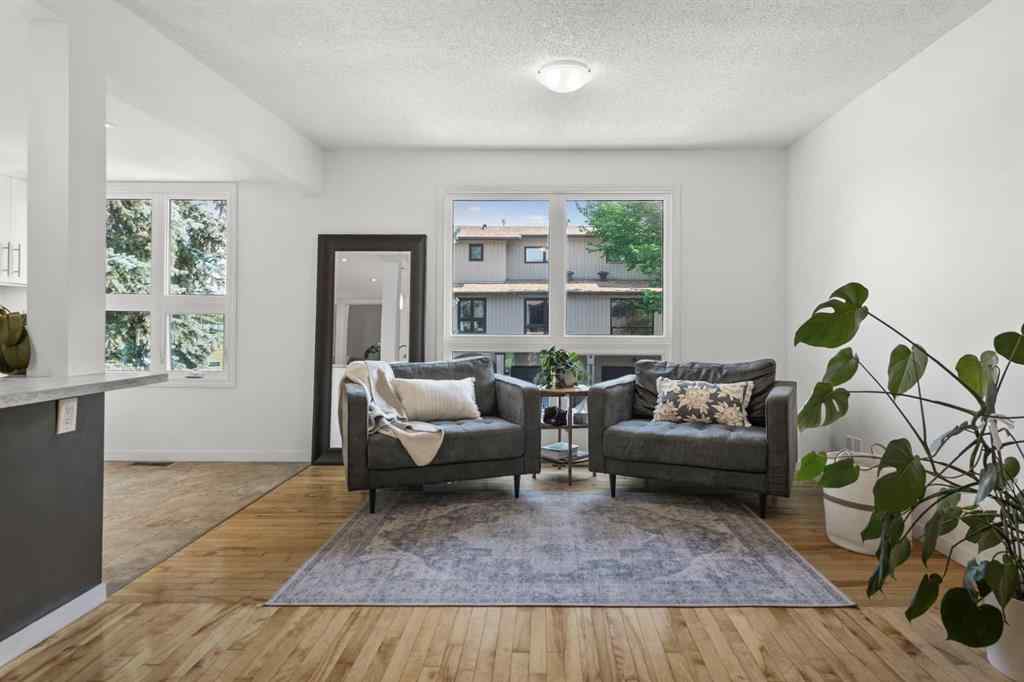 MLS® A2255220 - 2 Canterbury Gardens SW in Canyon Meadows Calgary, Residential