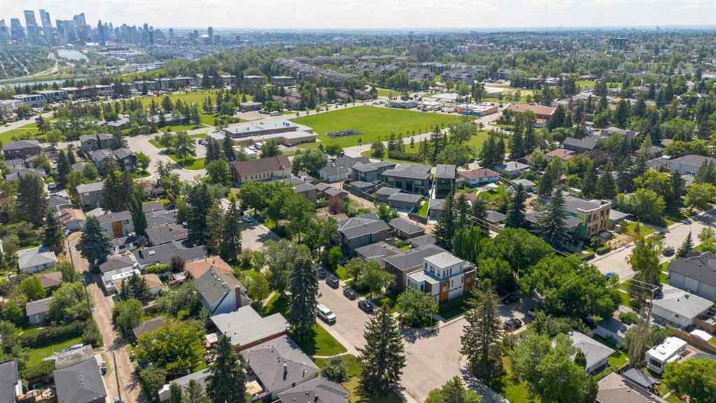 MLS® A2255225 - 3531 3 Avenue SW in Spruce Cliff Calgary, Residential