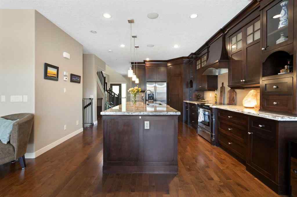 MLS® A2255225 - 3531 3 Avenue SW in Spruce Cliff Calgary, Residential