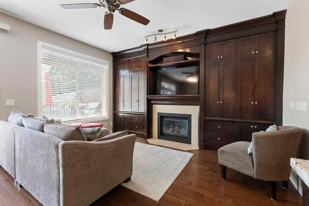 MLS® A2255225 - 3531 3 Avenue SW in Spruce Cliff Calgary, Residential