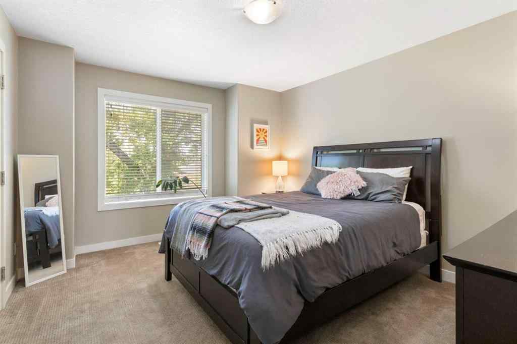 MLS® A2255225 - 3531 3 Avenue SW in Spruce Cliff Calgary, Residential